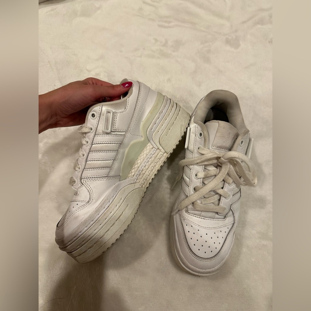 Adidas Triple Platforum Low Shoes